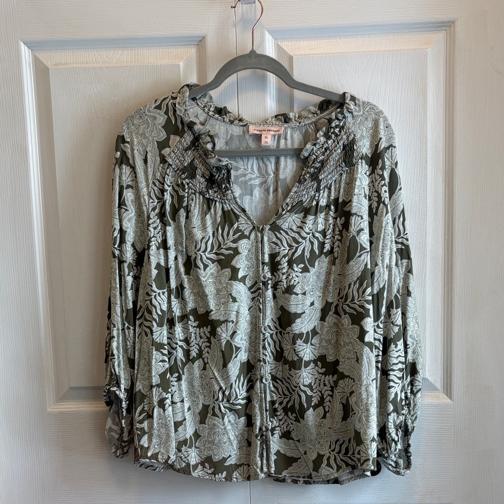 Elegant Green Floral Blouse